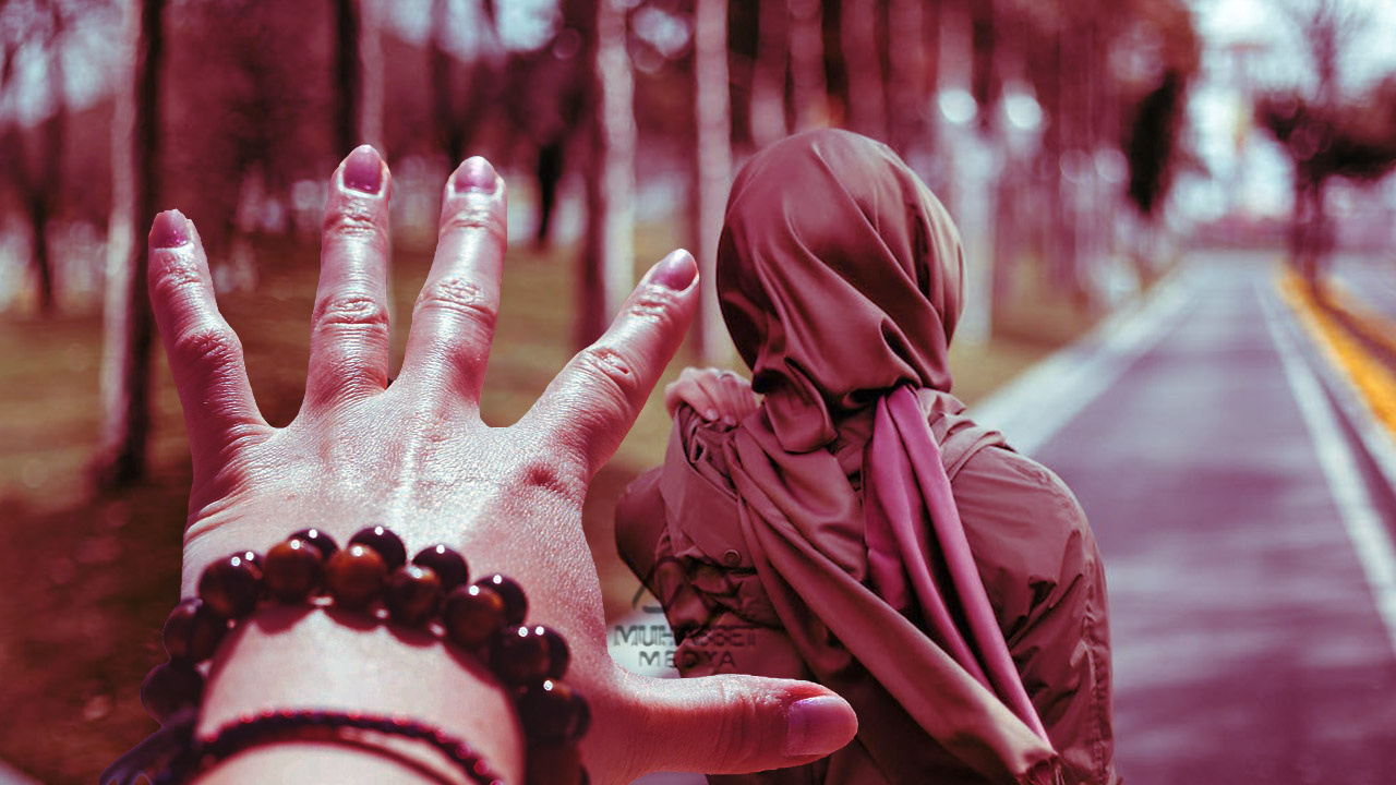 Tesettürlü kadınlara hakaret edip saldıranlar neden ‘Atatürk’ün çocuklarıyız’ diyor?