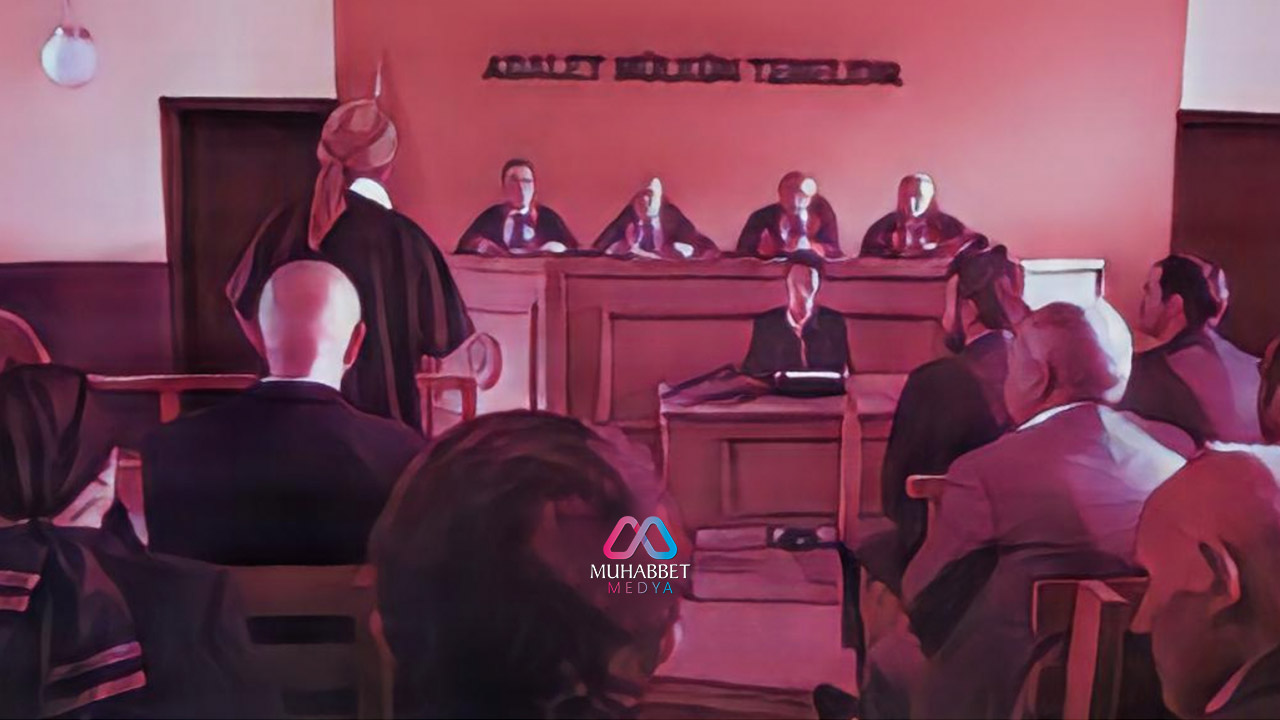 Bediüzzaman Said Nursi, mahkemede cumhuriyet hakkında görüşleri sorulunca şu cevabı verir…