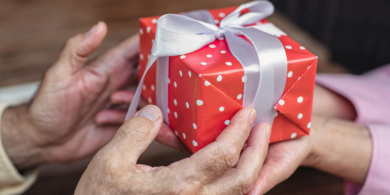 Akraba ziyareti ile ilgili hadisler - Sıla-i rahim yapmanın önemi ve dini hükmü