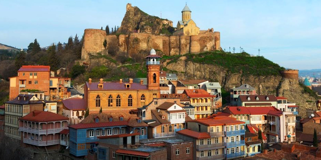 Gürcistan, Tiflis ve Şeyh San’an Tepesi