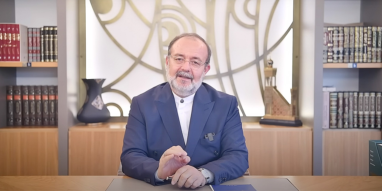 Prof. Dr. Mehmet Görmez: Örtünme ideolojik simge değil ayettir