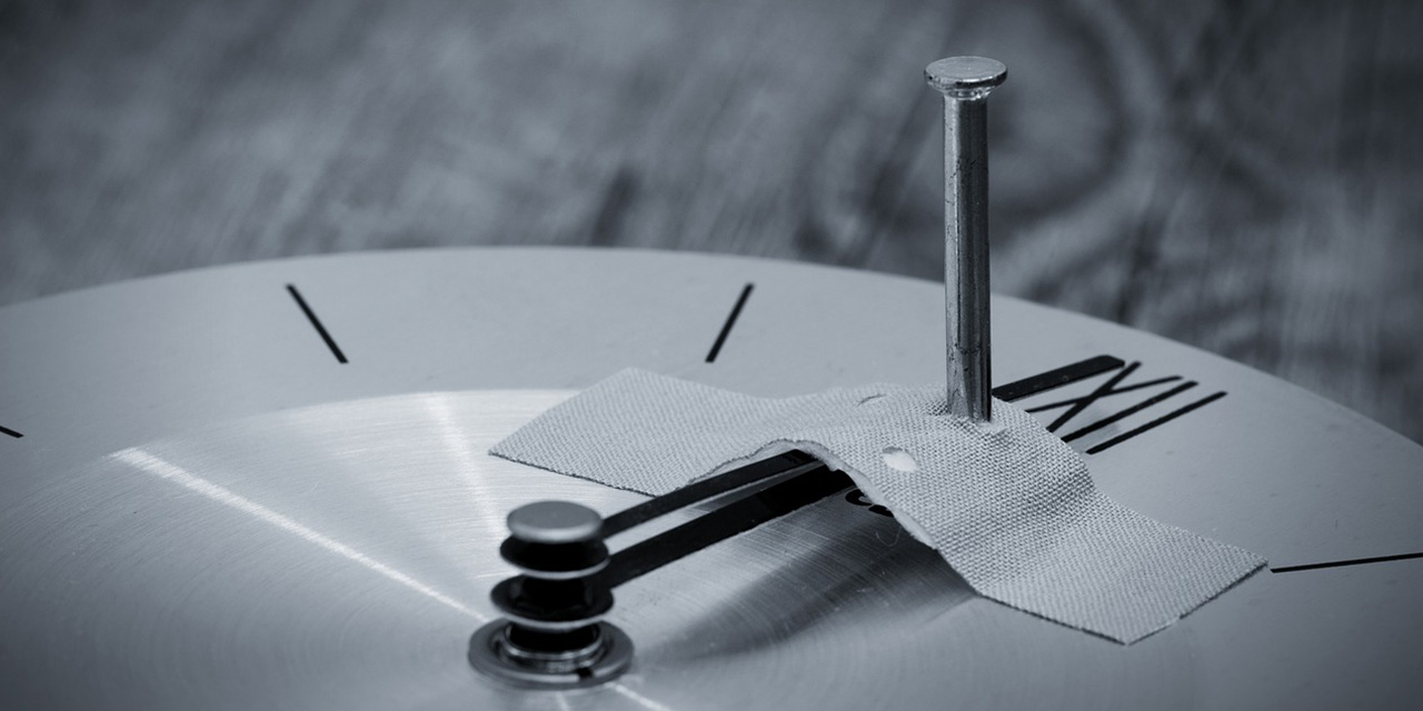 Akıp giden zamandan şikayet...