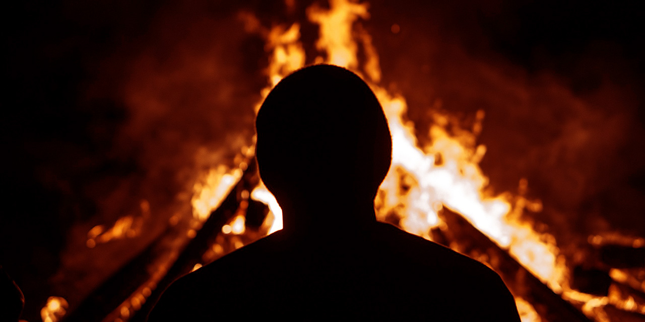 Sanmayın Kül Oldu Gitti