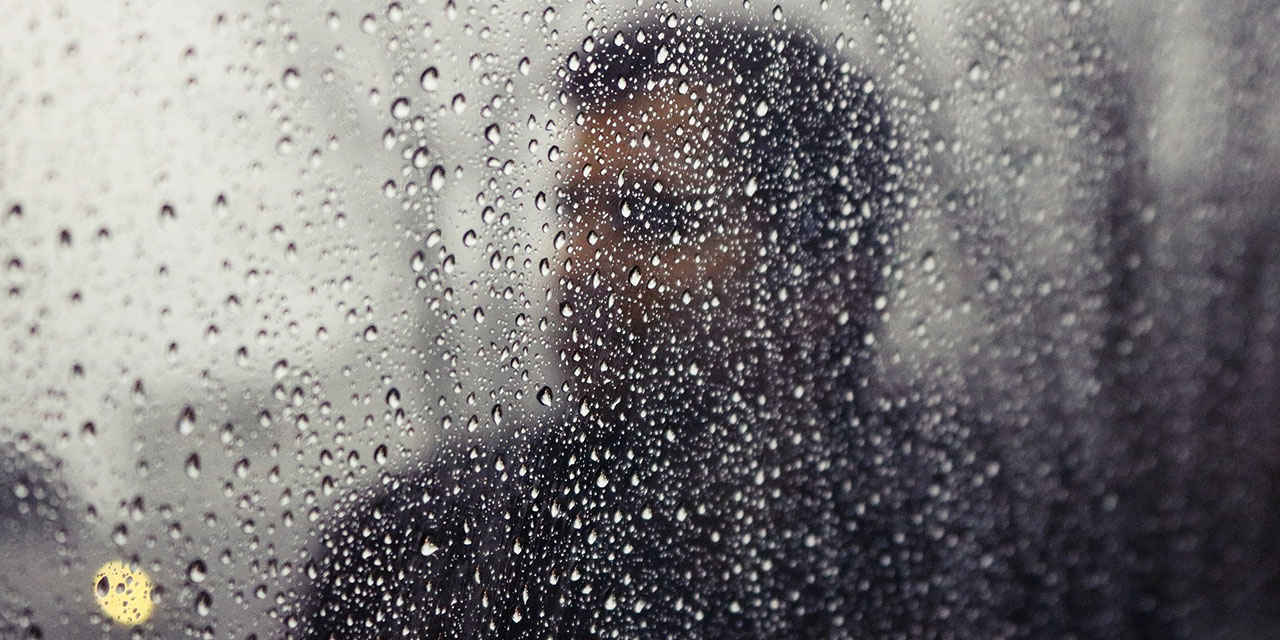 Ruhun penceresi kirle pasla kararınca...