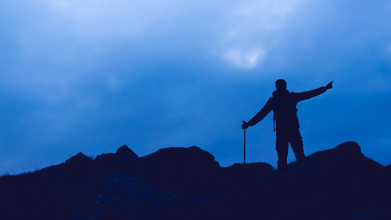 Tembel Tembel Oturmak Yok, Kalk...