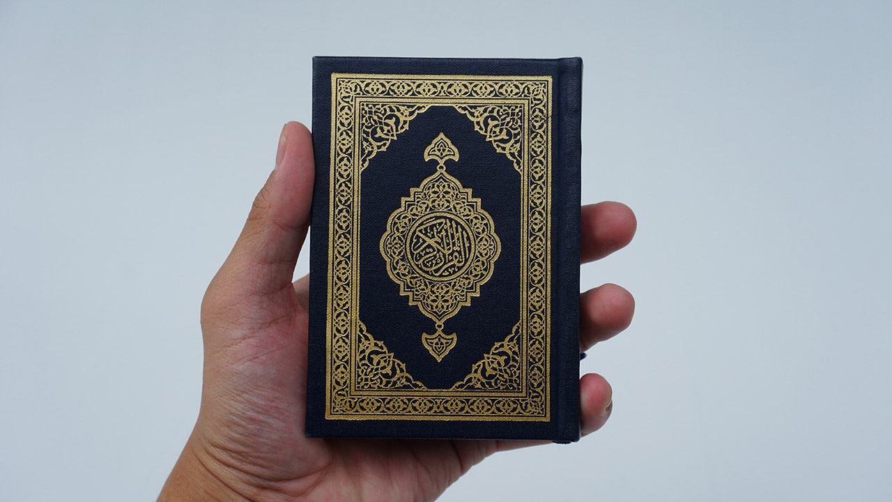 Niçin En fazla Allah’ı sevmeliyiz? Allah’a Sevgimizi nasıl göstermeliyiz?