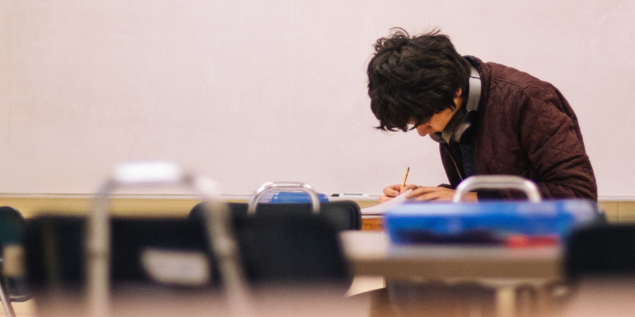 Sınav stresi nasıl yenilir, sınav kaygısıyla başa çıkmak için 6 etkili çözüm