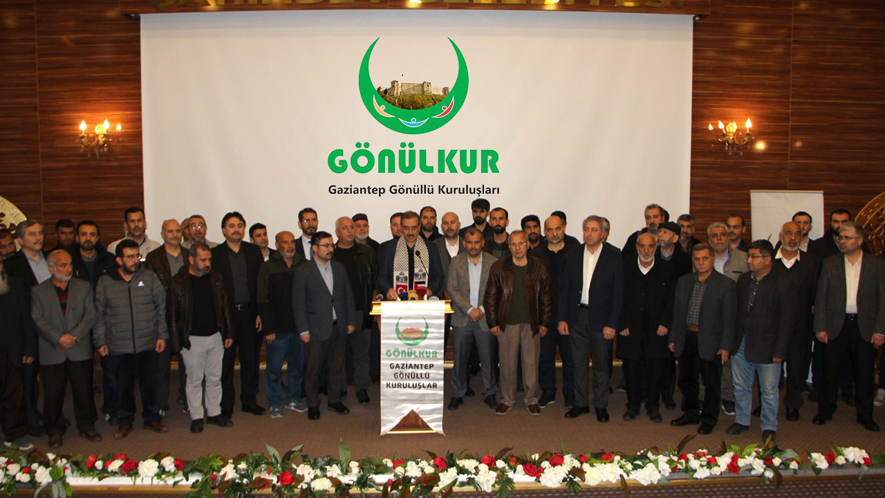 İslam ülkeleri, tam anlamıyla silkinerek Korsan İsrail'in zulmünü durdurmalı