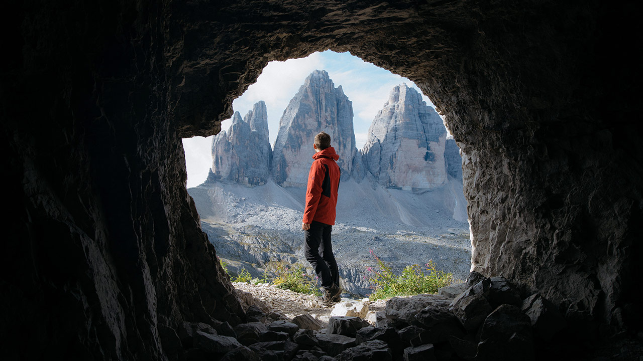 Hayatımız her birimizin kendine has mağarasında geçer