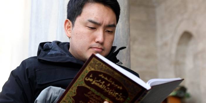 Müslüman olan Japon akademisyen, tezinde İslam’ın tabiata bakış açısını inceledi