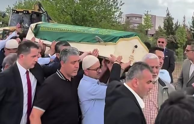 haci-mirza-demir-cenaze-batman.jpeg